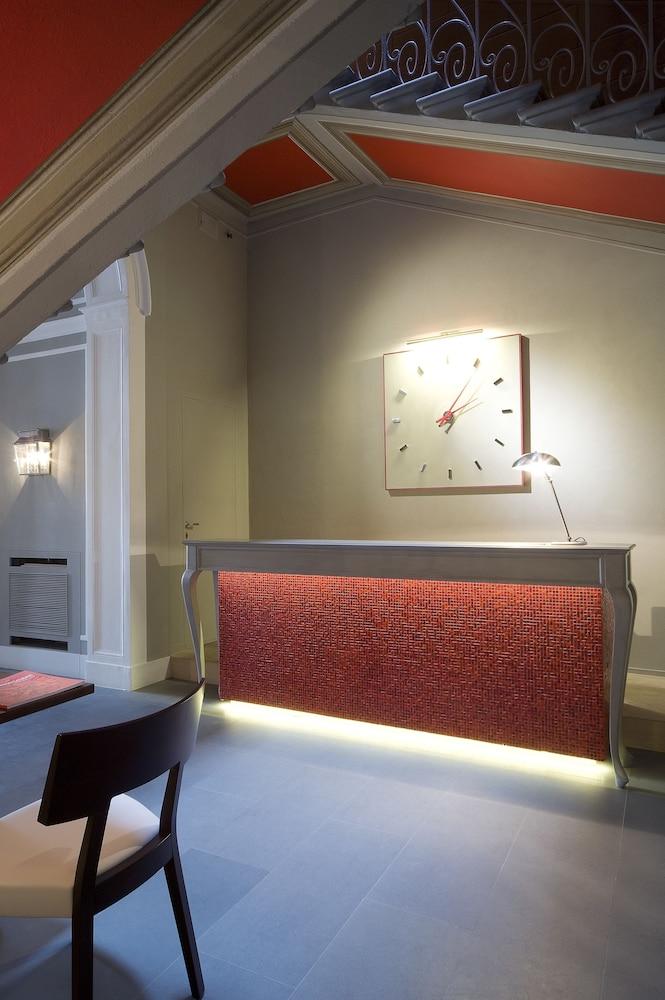 Rosso23 - Wtb Hotel Florencia